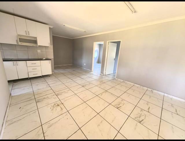 2 BEDROOM PROPERTY TO RENT IN WYCHWOOD